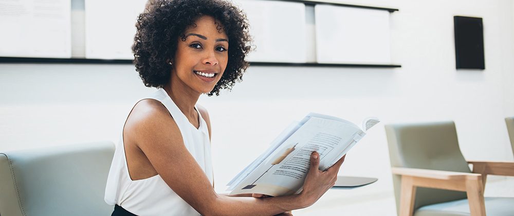 The gender gap and women in finance in the US: Challenges, corporate responses and technological solutions